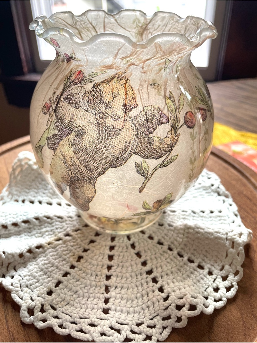 Indiana Glass Cream-Toned Cherub Decorative Vase